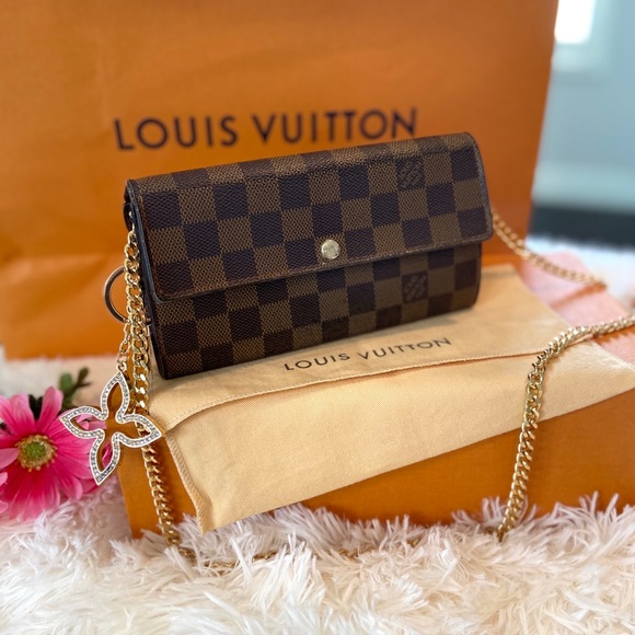 Louis Vuitton Handbags - ❤️Damier Ebene Sarah Long Wallet Small Crossbody❤️